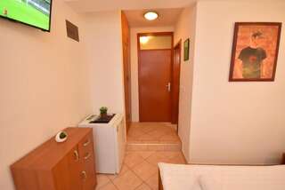 Апартаменты Grifone Igalo Херцег-Нови Стандартный номер-студио-3