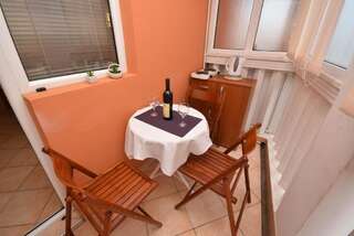 Апартаменты Grifone Igalo Херцег-Нови Стандартный номер-студио-18